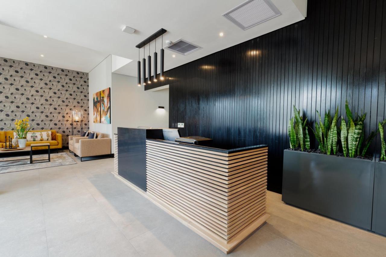 סטלנבוש Hotel Krige מראה חיצוני תמונה