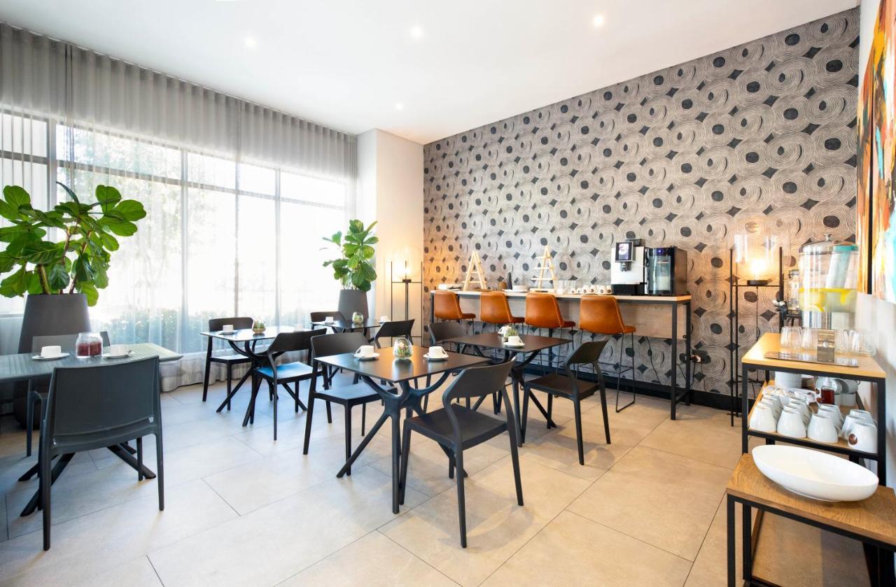 סטלנבוש Hotel Krige מראה חיצוני תמונה